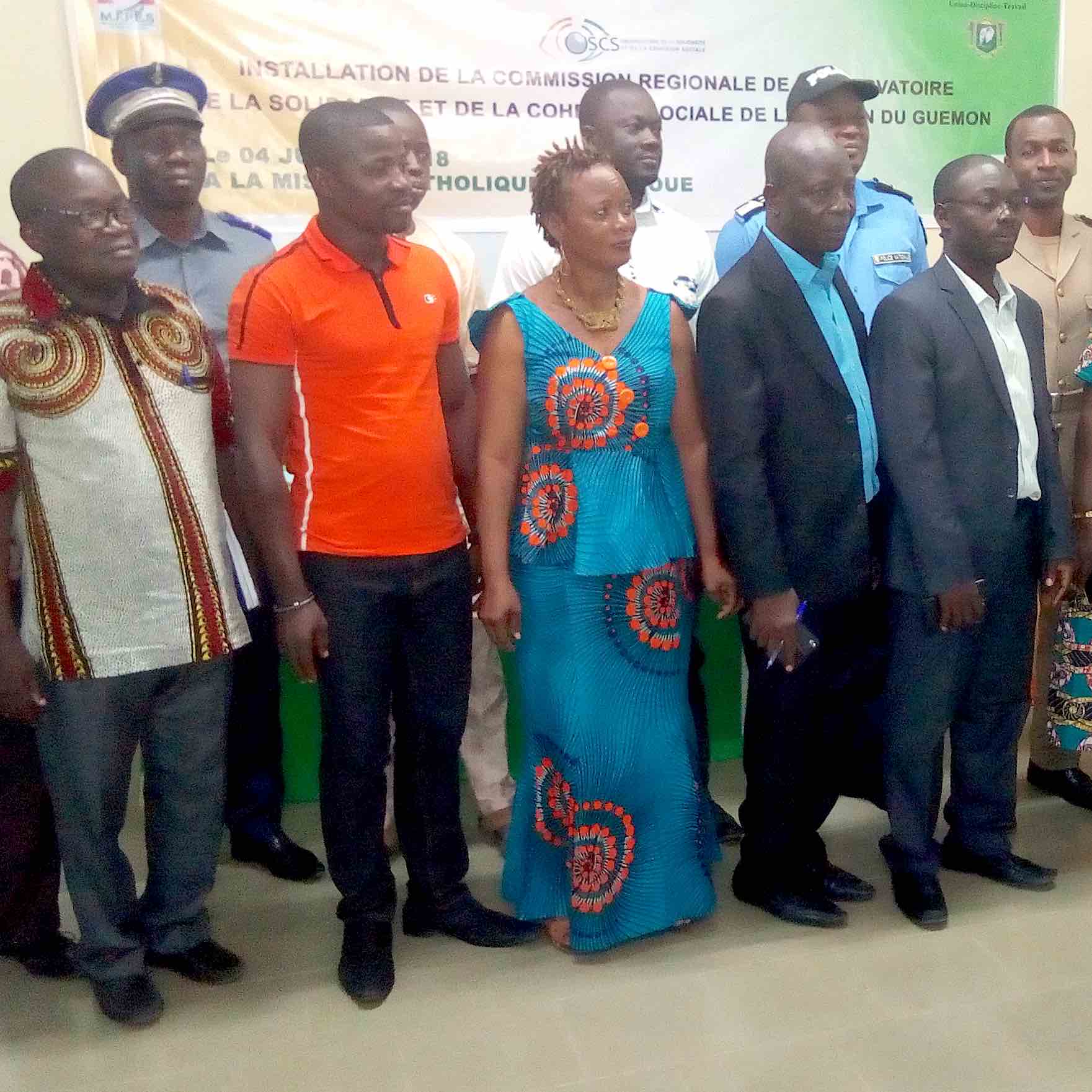 Guemon/ Les membres de la Commission régionale de l'Observatoire de la Solidarité et de la Cohésion sociale ( OSCS) installés