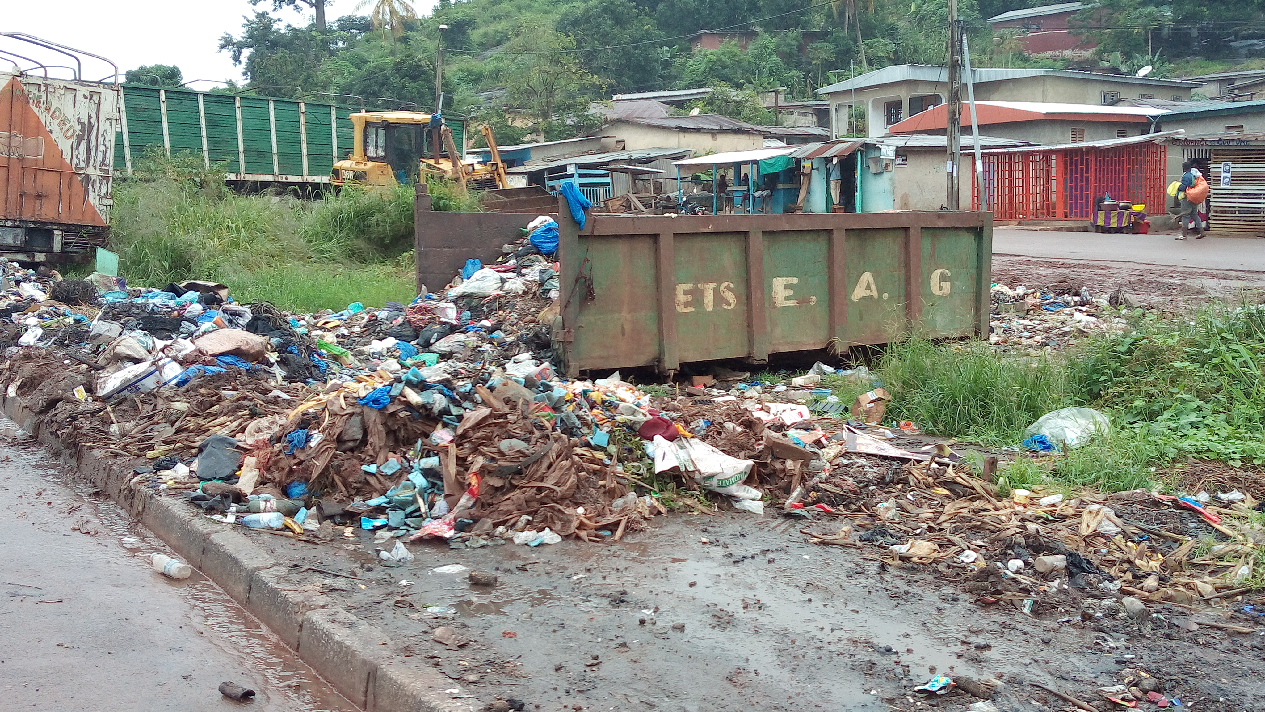 Man / Malgré son statut de ville Touristique : Les ordures règnent en maître