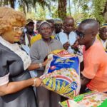 Logoualé: Jeannette Badouel renforce la solidarité et soutient les producteurs Logoualé: Jeannette Badouel renforce la solidarité et soutient les producteurs